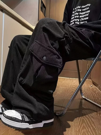 Loose-Fitting Men'S Cargo Pants with Flap Pockets, Drawstring Waist, Wide-Leg Design