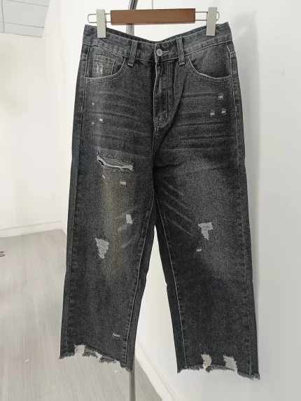 Women'S Denim Ripped Leisure Cropped Straight Pants