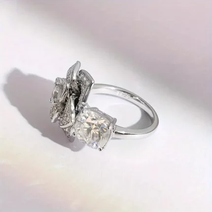 925 Silver 2.5 Carat Blue Stylish Moissanite Ring Universal for Men And Women