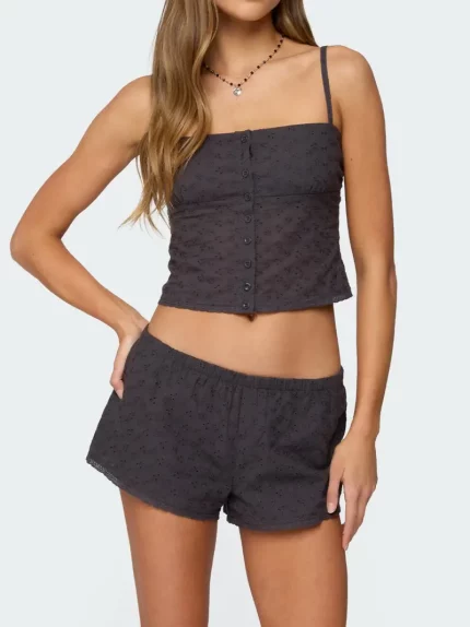 Two-Piece Pajama Set for Women Featuring a Cropped Camisole with Eyelet